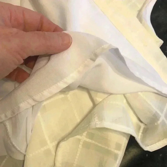 Anthropologie Current Air sleeveless button down top. - Picture 10 of 13